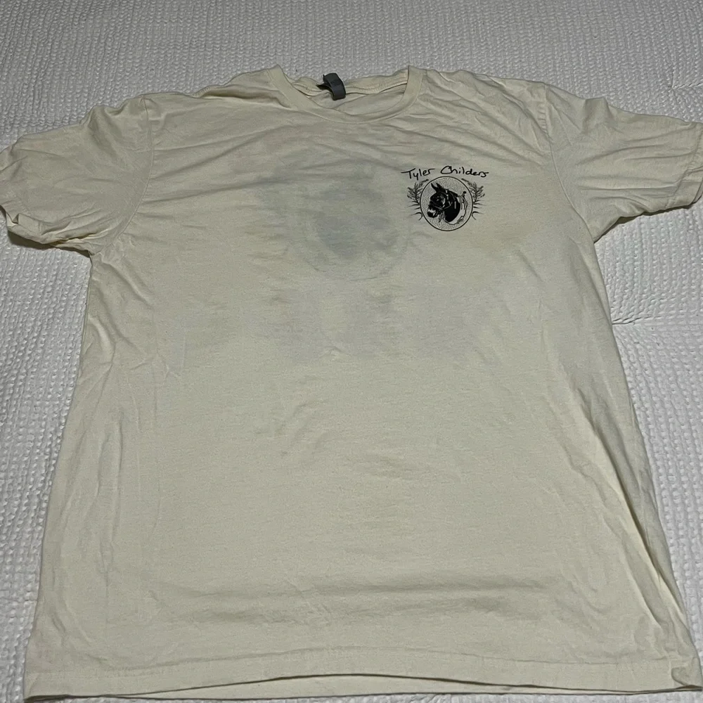 Tyler Childers Tour T-shirt - Picture 3 of 3